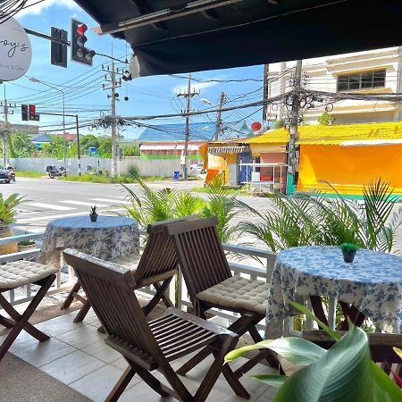 Enjoy'S Beach House & Cafe' Ban Karon 외부 사진