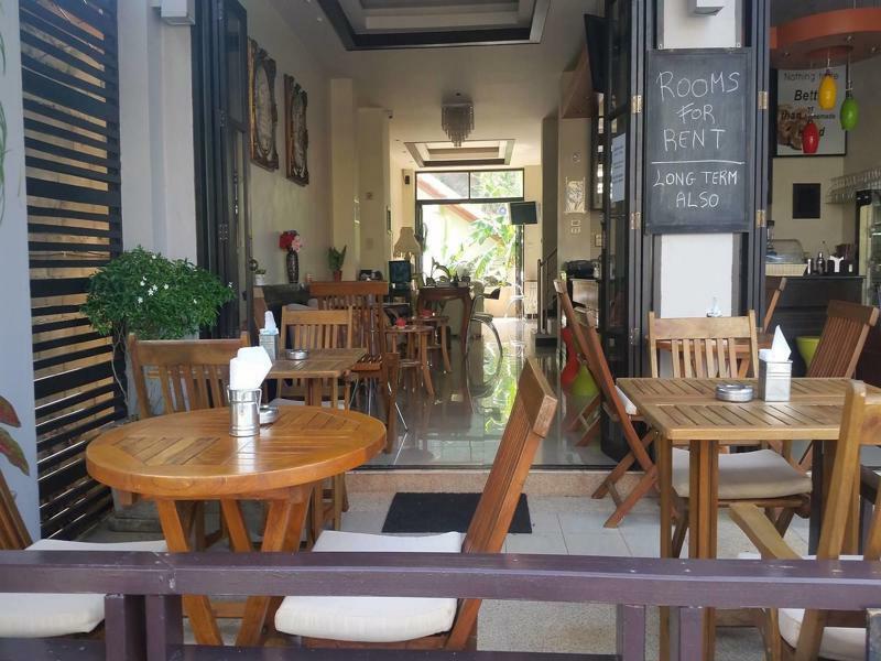 Enjoy'S Beach House & Cafe' Ban Karon 외부 사진